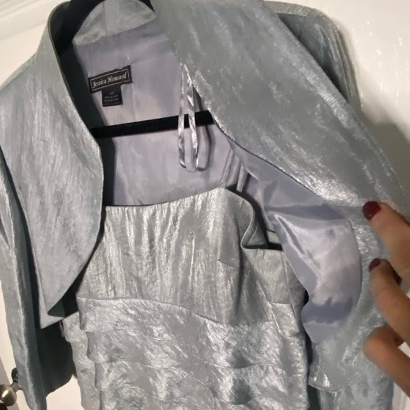 Jessica Howard Stunning Silver Dress with jacket 12P - Picture 4 of 10